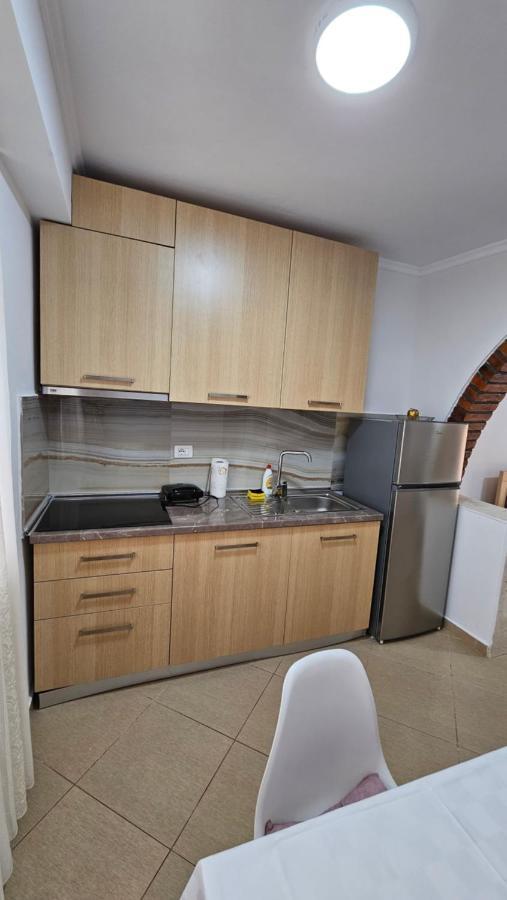 Aliaj Guest House Берат Екстериор снимка