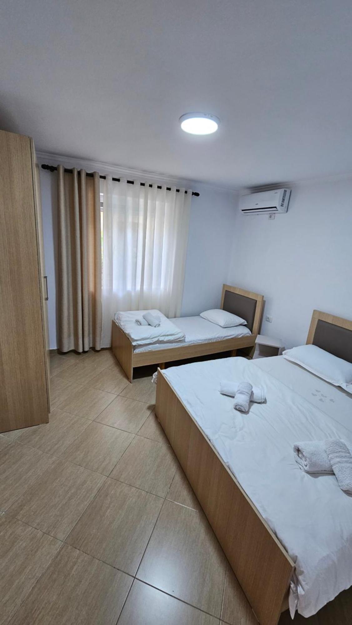 Aliaj Guest House Берат Екстериор снимка