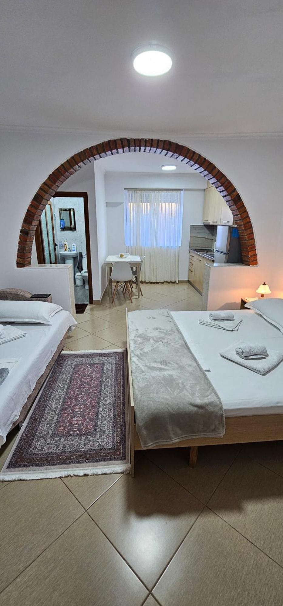 Aliaj Guest House Берат Екстериор снимка